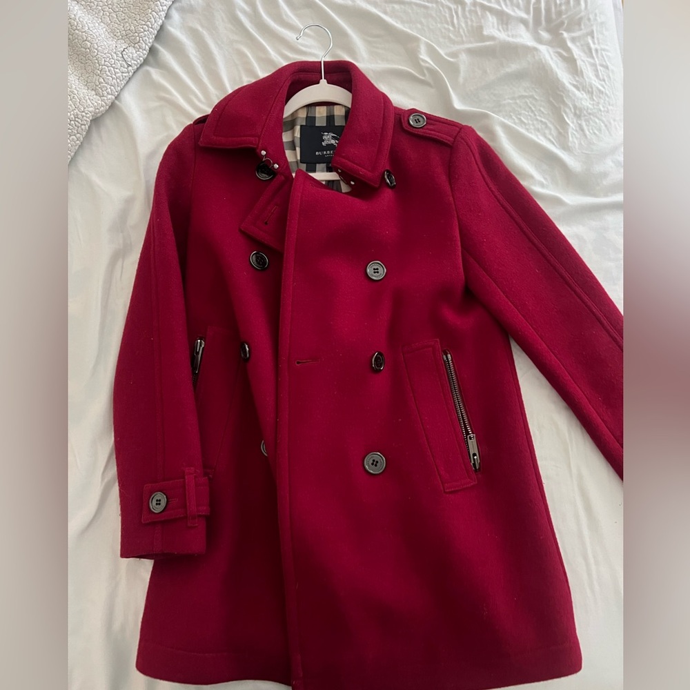 Used Burberry coat size 38